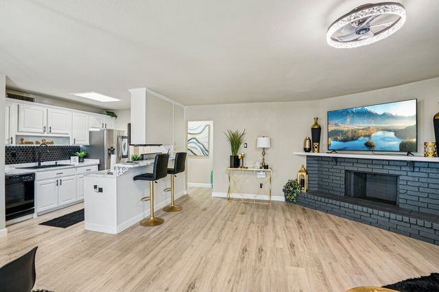 622 Roaming Road Drive, Allen, TX 75002