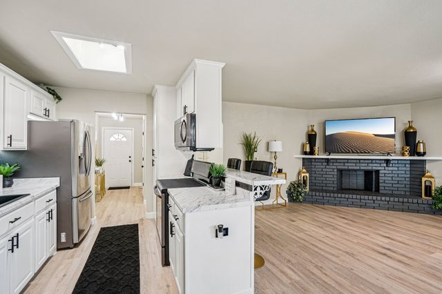 622 Roaming Road Drive, Allen, TX 75002