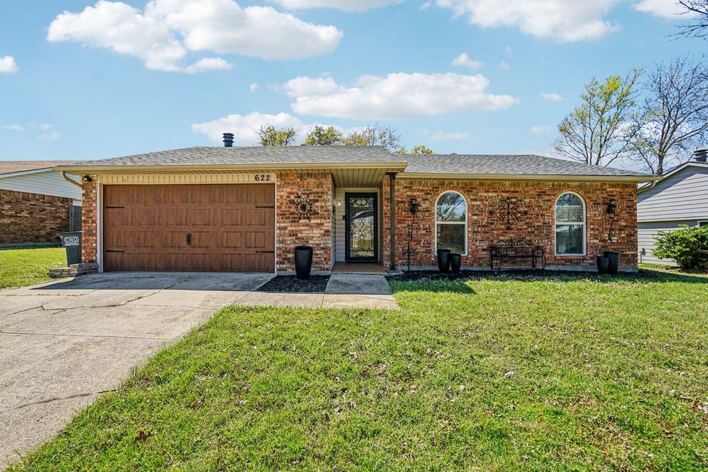 622 Roaming Road Drive, Allen, TX 75002