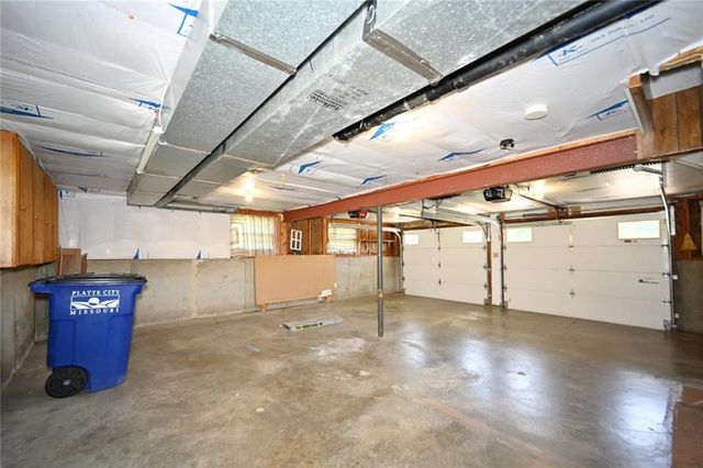 520 Thomas Drive, Platte City, MO 64079