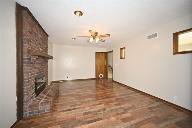 520 Thomas Drive, Platte City, MO 64079