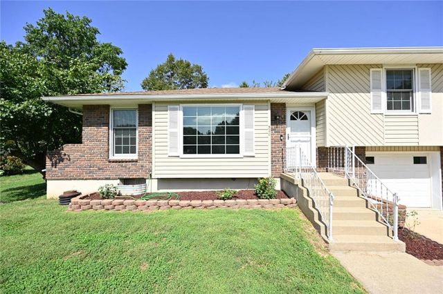 520 Thomas Drive, Platte City, MO 64079
