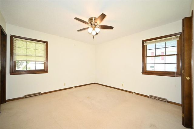 520 Thomas Drive, Platte City, MO 64079