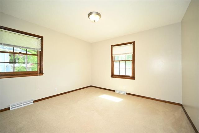 520 Thomas Drive, Platte City, MO 64079