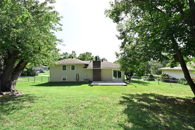 520 Thomas Drive, Platte City, MO 64079