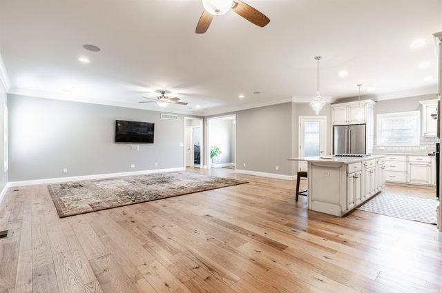 845 Gabriel Drive, Evansville, IN 47725