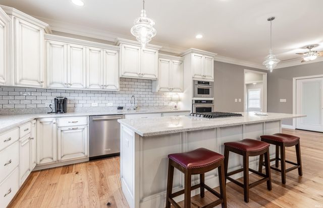 845 Gabriel Drive, Evansville, IN 47725