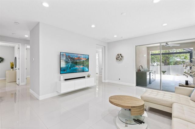 9482 OGLETHORPE DRIVE, Groveland, FL 34736