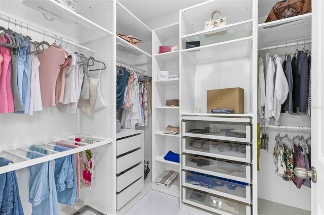 9482 OGLETHORPE DRIVE, Groveland, FL 34736