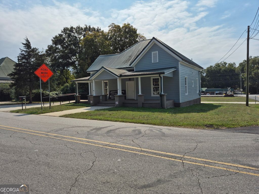 2459 N Broad Street, Commerce, GA 30529 — photo 2