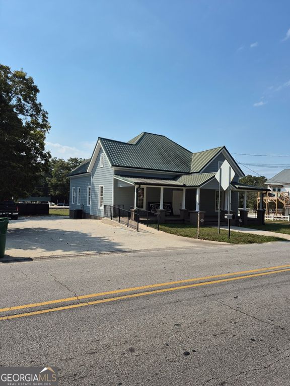 2459 N Broad Street, Commerce, GA 30529 — photo 3
