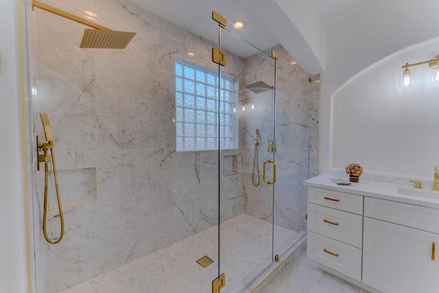 16411 Jadestone Terrace Lane, Houston, TX 77044