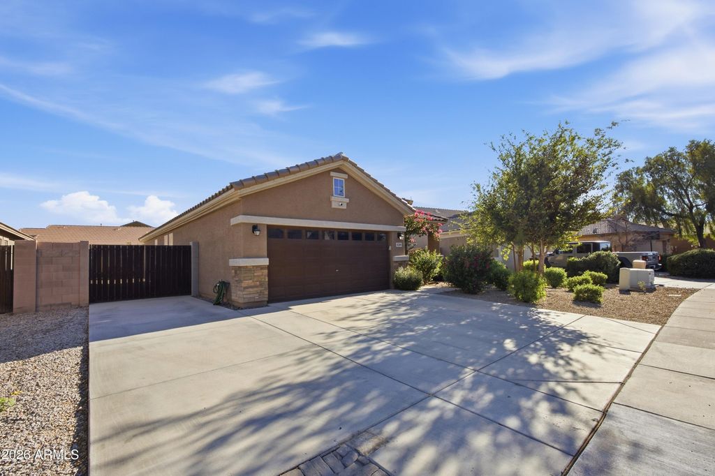 12205 W FLORENCE Street, Tolleson, AZ 85353 — photo 2