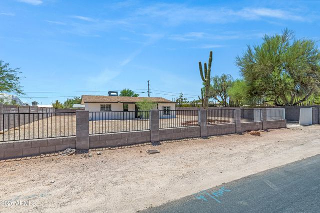 10417 E BOULDER Drive, Apache Junction, AZ 85120