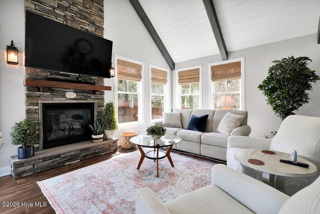 5207 White Ibis Court, Southport, NC 28461