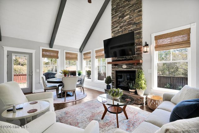 5207 White Ibis Court, Southport, NC 28461