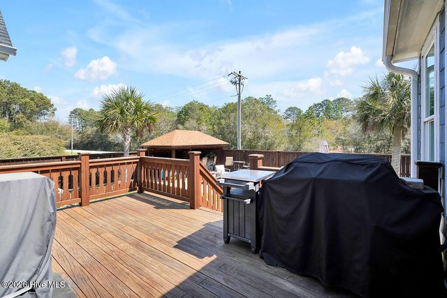 5207 White Ibis Court, Southport, NC 28461