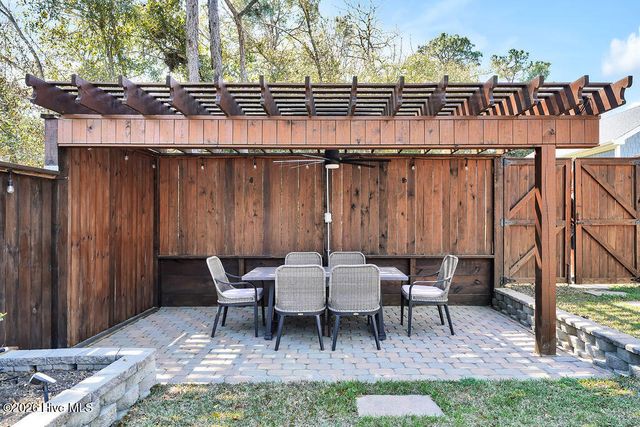 5207 White Ibis Court, Southport, NC 28461