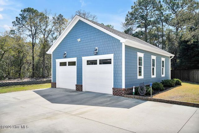 5207 White Ibis Court, Southport, NC 28461