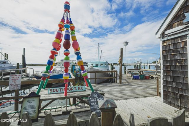 5207 White Ibis Court, Southport, NC 28461