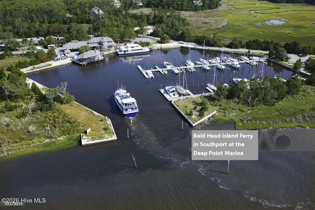 5207 White Ibis Court, Southport, NC 28461