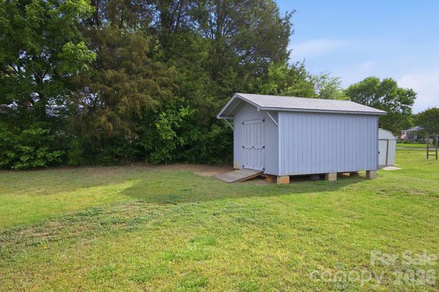 104 Sunset Drive, Rockwell, NC 28138