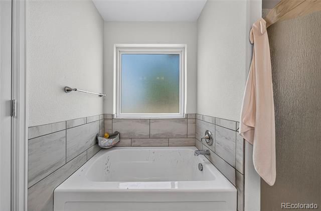 47 S Jibbsam Way, Pueblo West, CO 81007