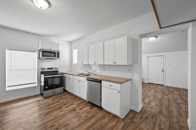 708 W Day Street, Denison, TX 75020