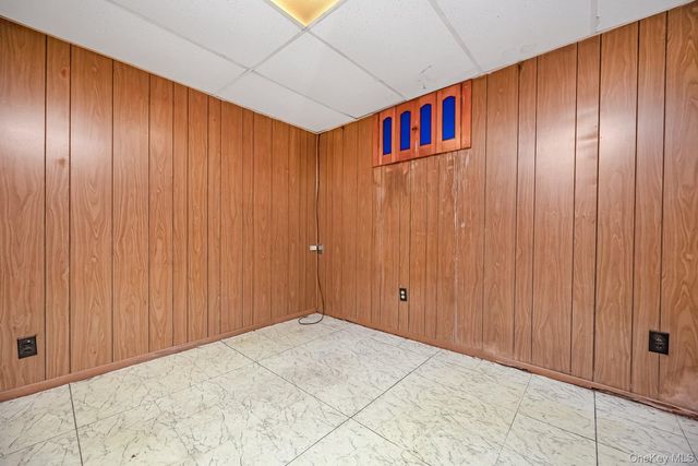 61-43 75th Place, Middle Village, NY 11379