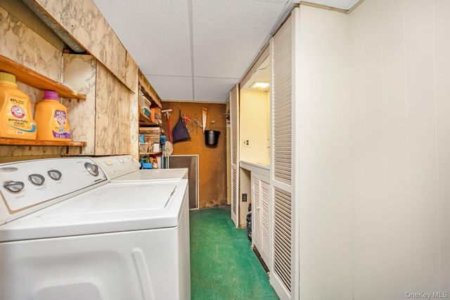 61-43 75th Place, Middle Village, NY 11379