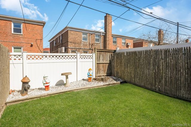 61-43 75th Place, Middle Village, NY 11379
