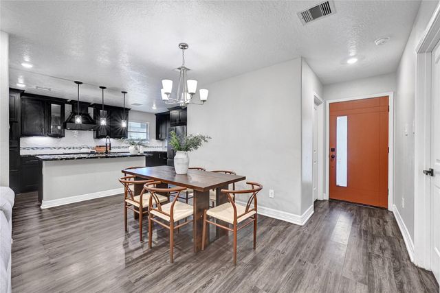 1811 Oriole Drive, League City, TX 77573