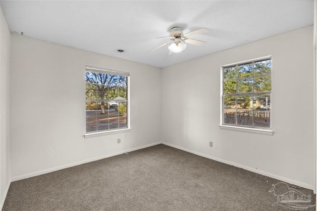 6127 Cherokee Dr, Milton, FL 32570