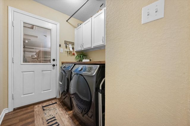 1917 Bentwater Parkway, Granbury, TX 76049