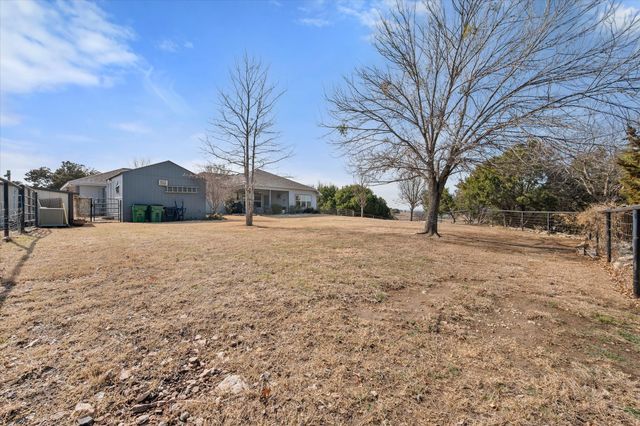 1917 Bentwater Parkway, Granbury, TX 76049