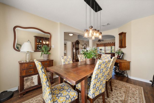 1917 Bentwater Parkway, Granbury, TX 76049