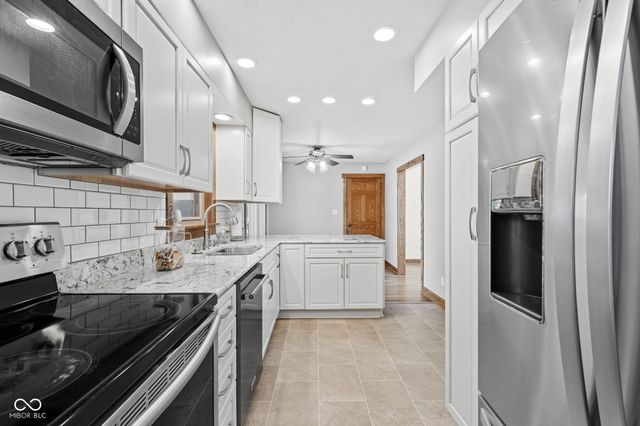 1260 W 275 N, Lebanon, IN 46052