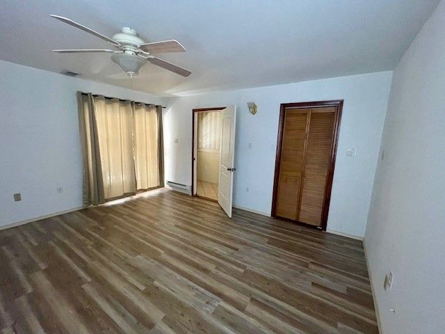 221 S Oakland Ave, Sharon, PA 16146