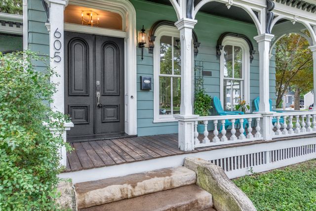 605 Main Street, Batavia, IL 60510