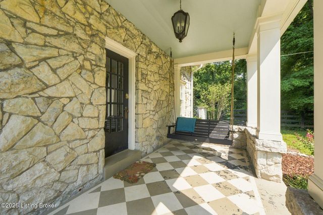 6209 Wolf Pen Branch Rd, Prospect, KY 40059