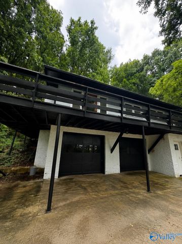 1605 Wilma Circle SE, Huntsville, AL 35801
