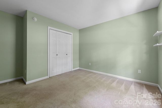 1 Pickwick Road, Asheville, NC 28803