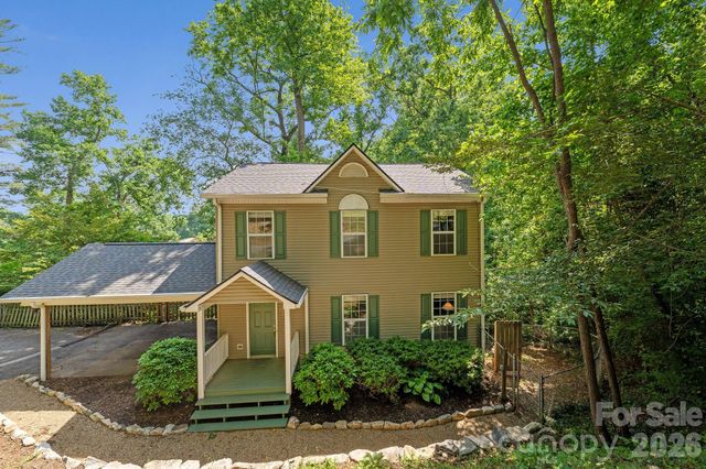 1 Pickwick Road, Asheville, NC 28803