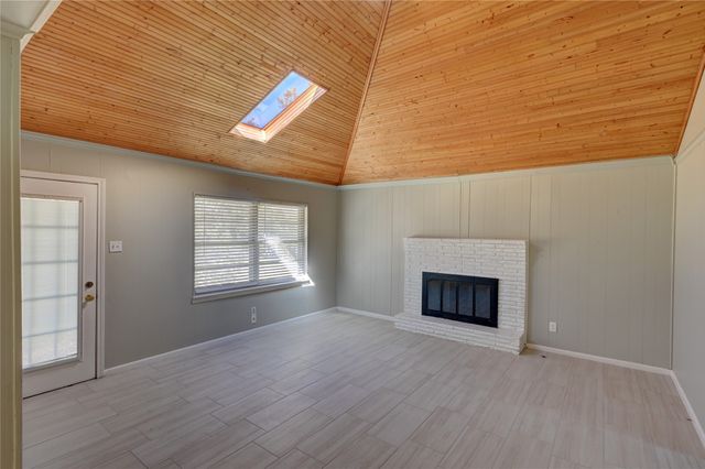 3843 Holliday Road, Dallas, TX 75224