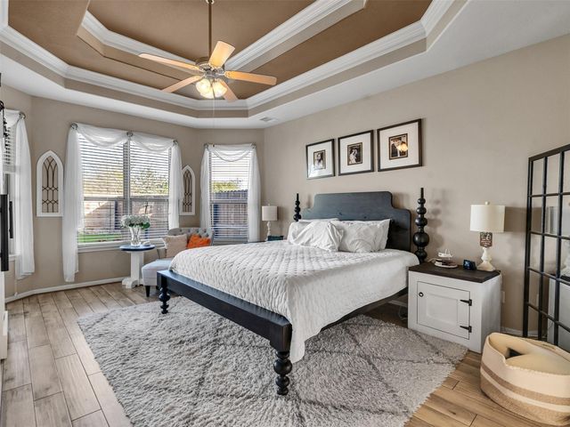 9602 Emerald Lakes Drive, Rosharon, TX 77583