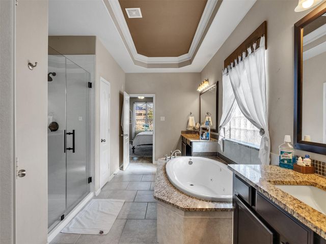 9602 Emerald Lakes Drive, Rosharon, TX 77583