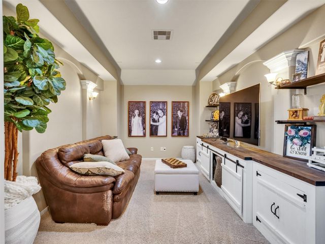 9602 Emerald Lakes Drive, Rosharon, TX 77583