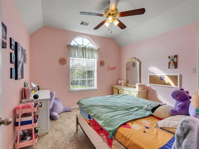 9602 Emerald Lakes Drive, Rosharon, TX 77583