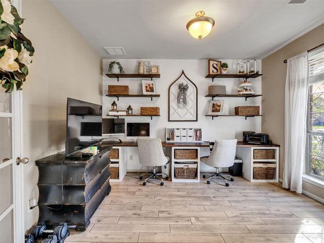 9602 Emerald Lakes Drive, Rosharon, TX 77583