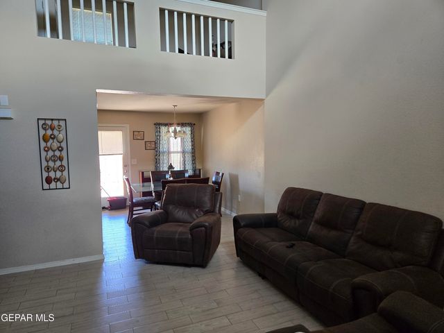 5926 COCOBOLO Street, Santa Teresa, NM 88008